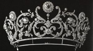 Royal jewels - royal tiara.jpg